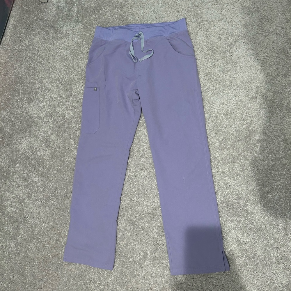 Medium Lilac Figs Scrub Pants